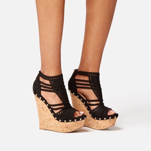 Brand New Platform Heel - Picture 4 of 4